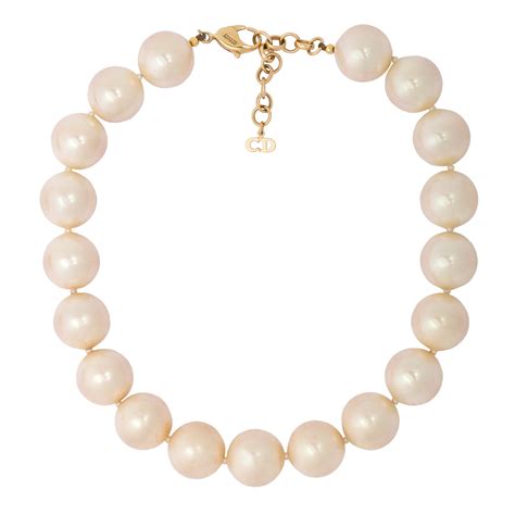 dior pearl necklace price|christian dior chunky necklace.